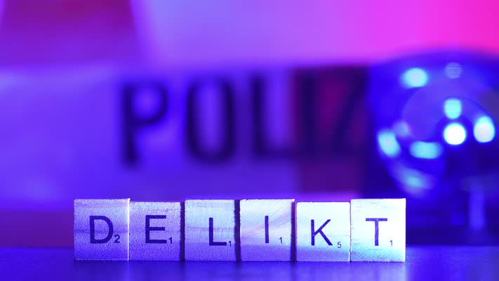 017_Polizei_Delikt_Leuchte_Nebel