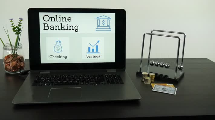 219_Online_Banking_Laptop