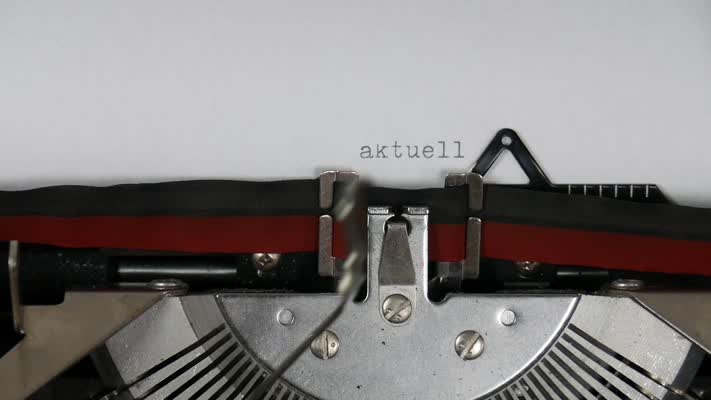 485_Aktuell_Schreibmaschine
