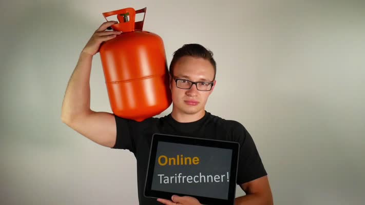 487_Online_Tarifrechner_Gasflasche_Mann