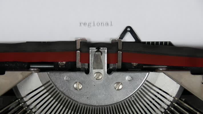 527_Regional_drehen_Schreibmaschine