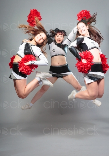Cheerleader springen mit Puschel 20120506_0297 