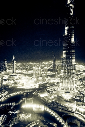 Dubai Skyline bei Nacht 20140313-0602