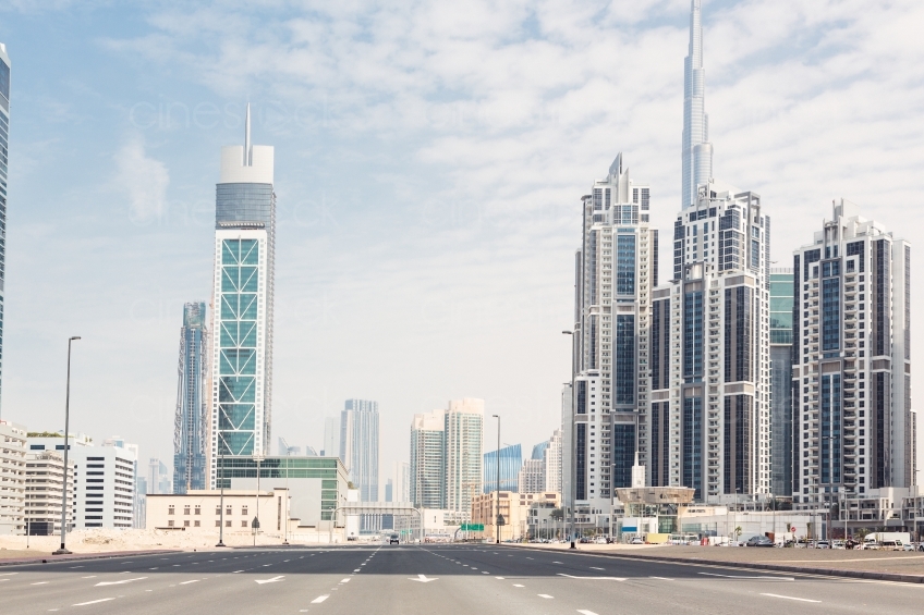 Dubai Skyline Straße 20140313-0013