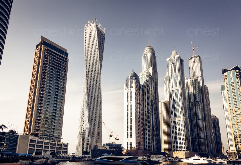 Dubai Wolkenkratzer 20140313-0371