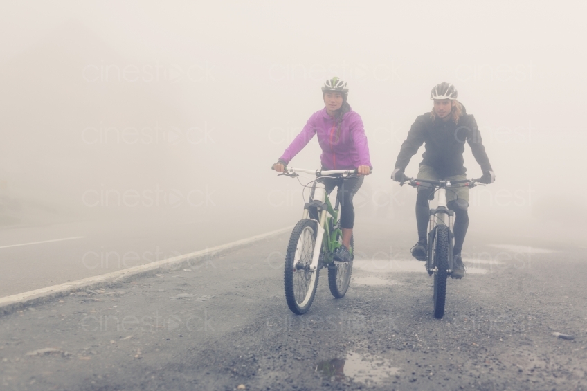 Fahrrad im Nebel 20150817-0506