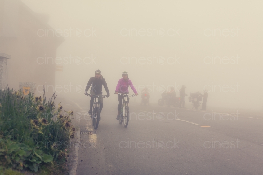 Fahrrad im Nebel 20150817-0518