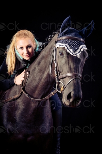 Frau auf Pferd 20150913-1847