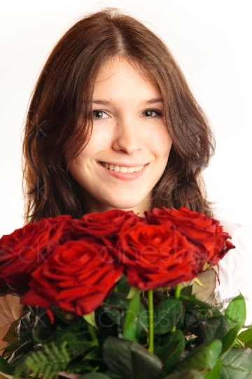 Frau mit roten Rosen 20091212_0003