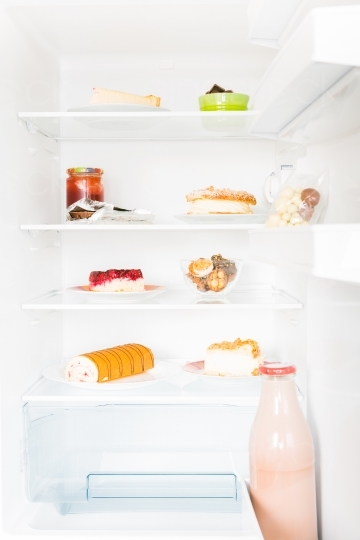 gefüllter Kühlschrank 20130110