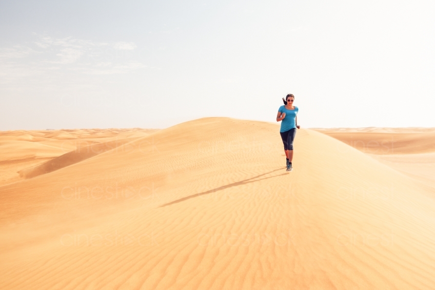 Joggen in Wüste 20140313-1416