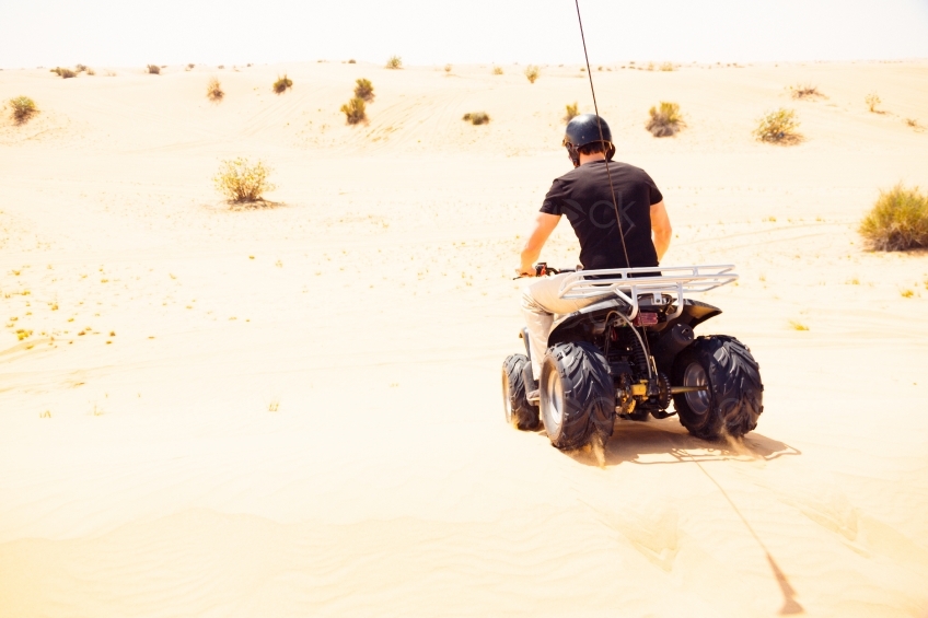Quad in der Wüste 20140313-2359