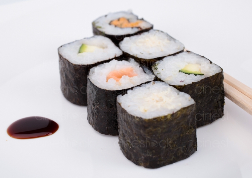 sushi-2109438