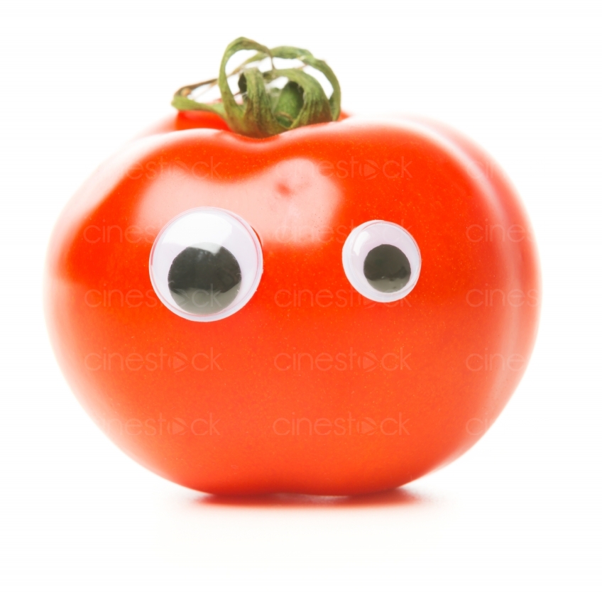 Tomate mit Augen vor weißem Hintergrund 20130110