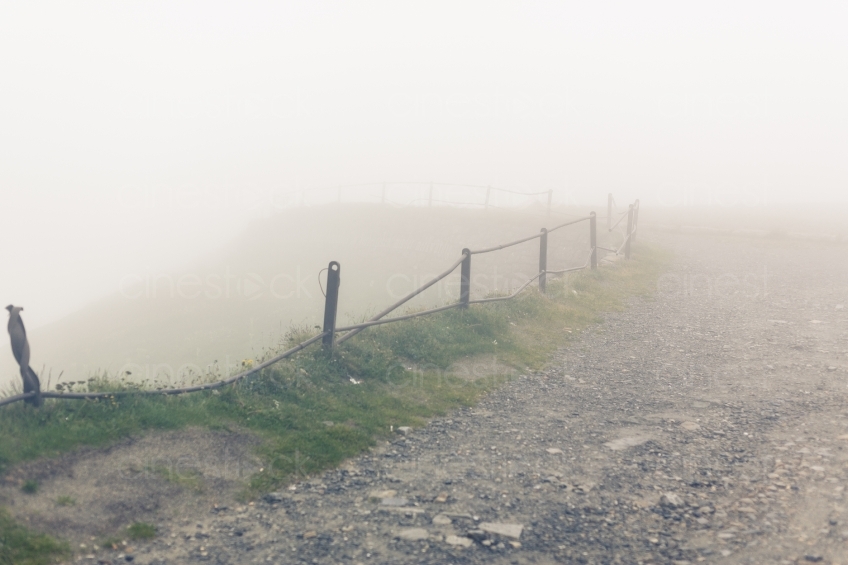 Weg im Nebel 20150817-0549